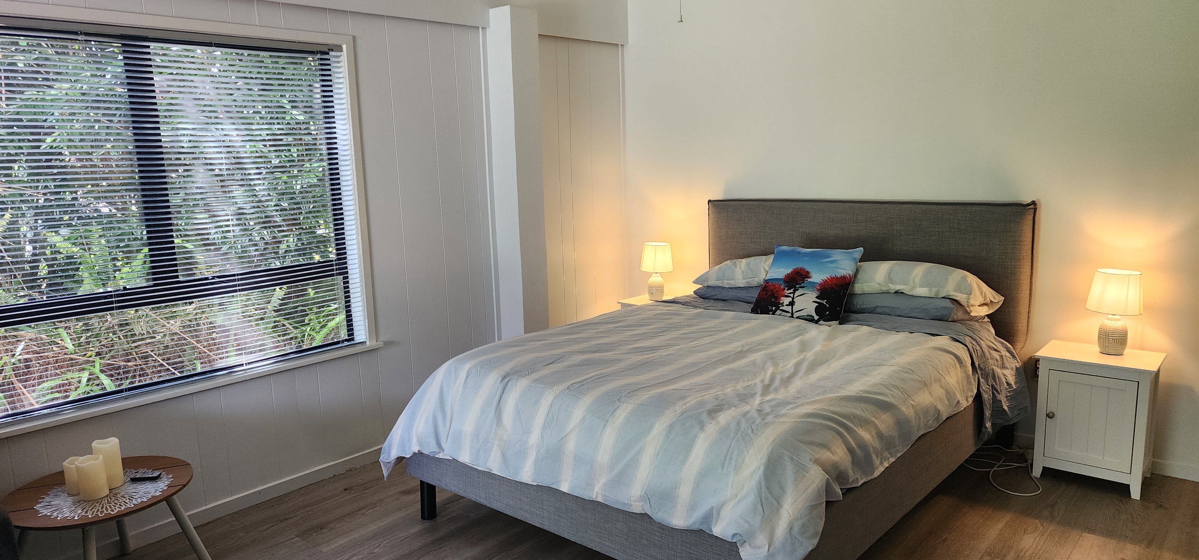 Bright double room with large window